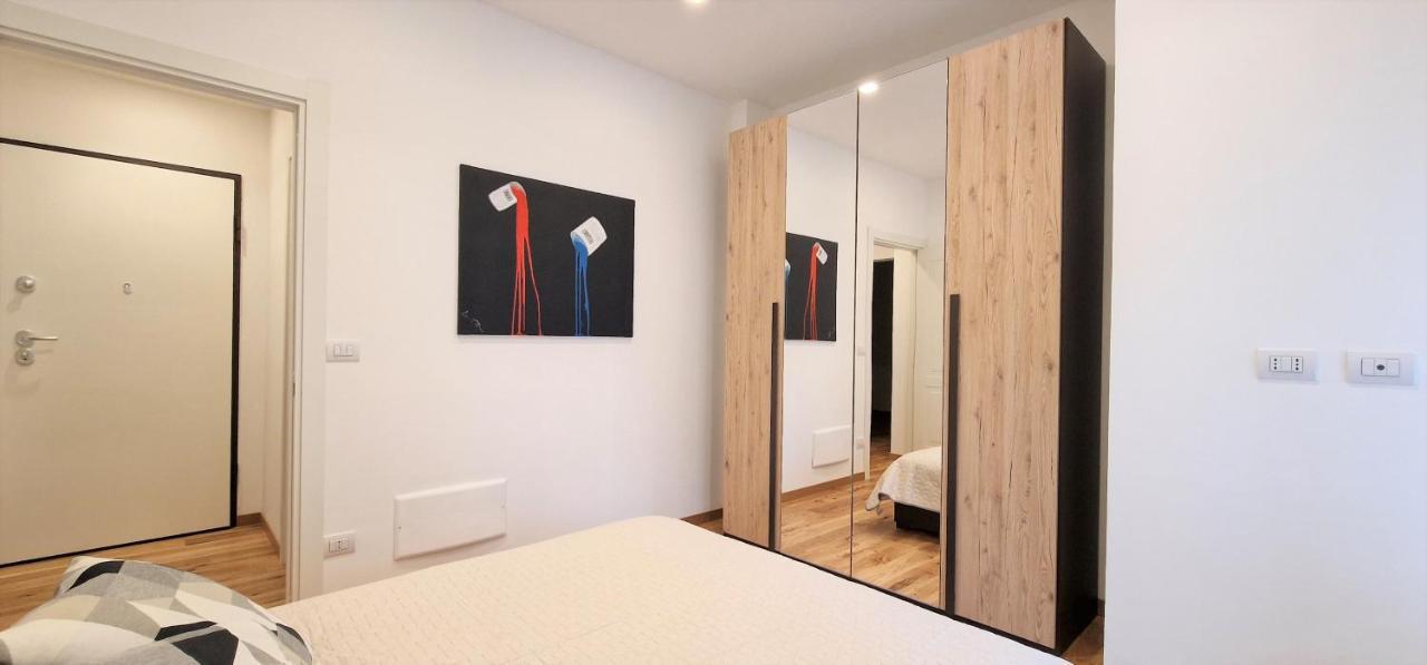 Apartamento Hosts 21 *