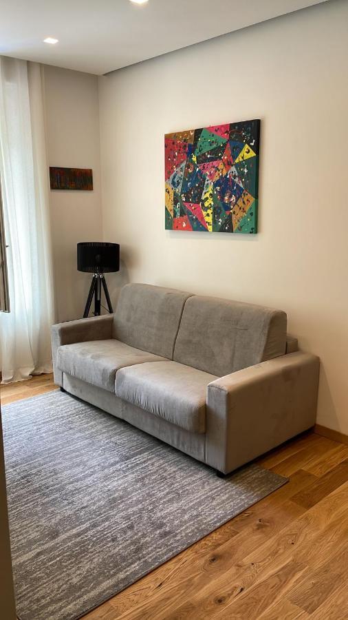 Apartamento Hosts 21 *